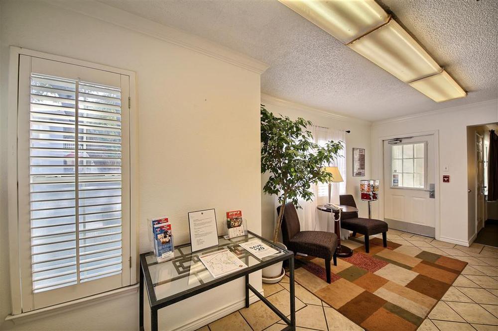 Studio 6-San Antonio, TX - Six Flags Interno foto